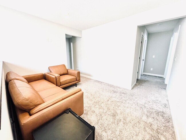 Building Photo - Beautiful and Spacious 4 Bedroom Home / New Construction!