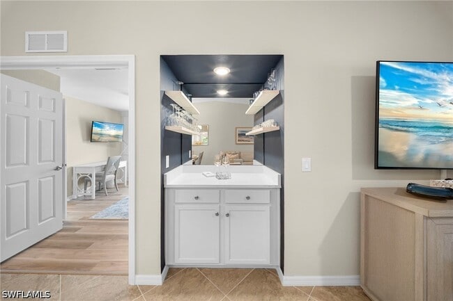 Building Photo - 28011 Bridgetown Ct