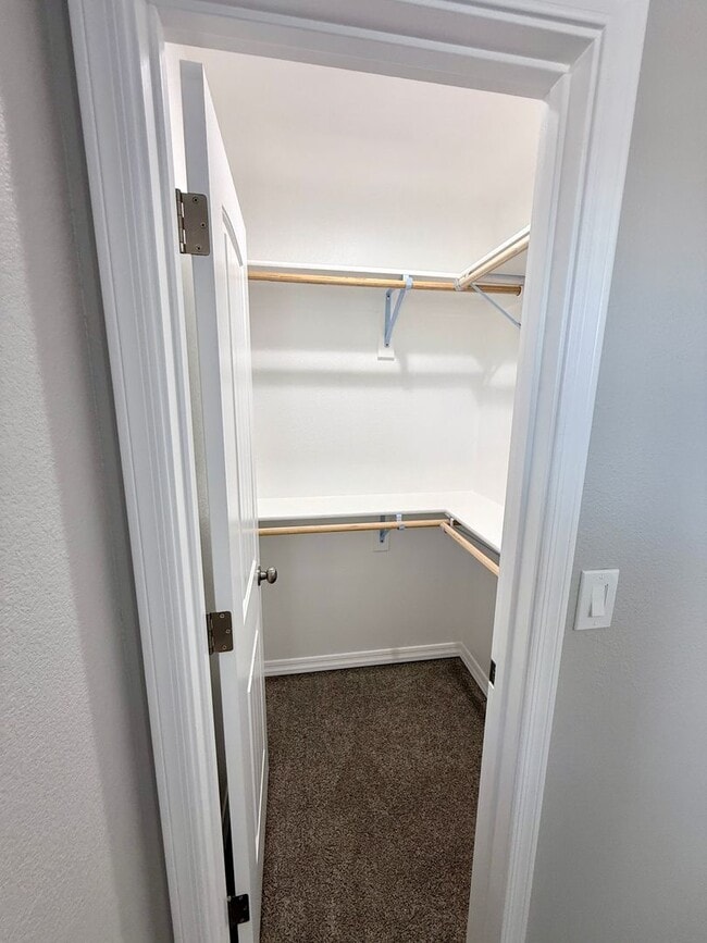 Building Photo - Newly Built 3-Bedroom, 2-Bath Home in a Prime Location Near Hospital & Shopping!
