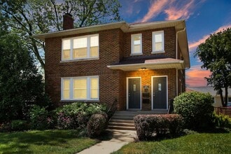 Building Photo - 1402 N Jackson St