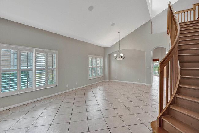 Building Photo - 11224 NW 65th Ct