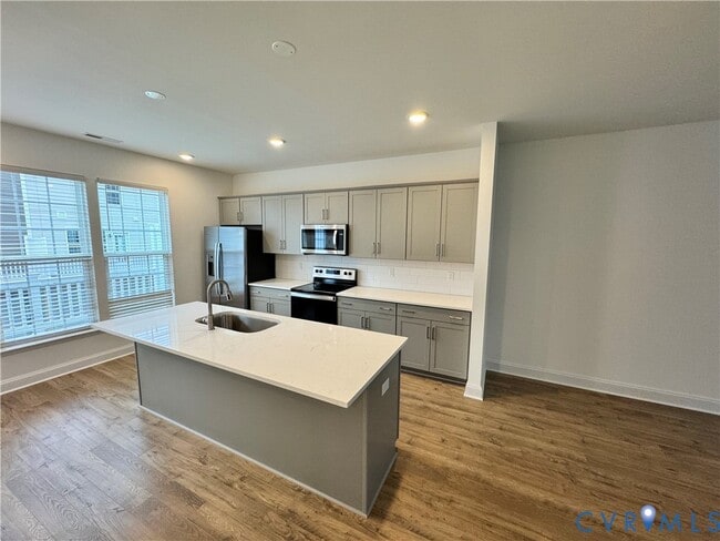 Building Photo - 457 Randolph Vw Dr