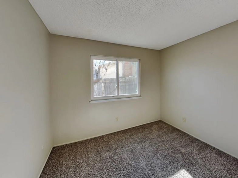 Building Photo - 7437 Palmer House Dr