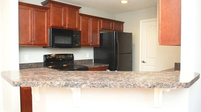 Building Photo - 100 Capstone Dr