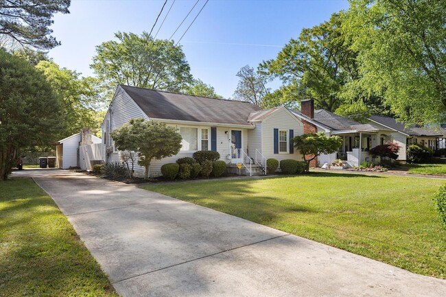 Building Photo - 108 S St Marks Ave