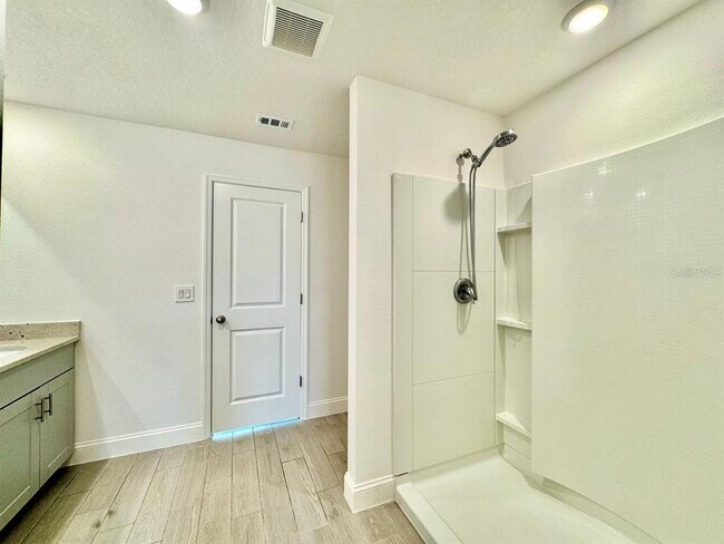 Building Photo - 38851 Opal Willow Ln