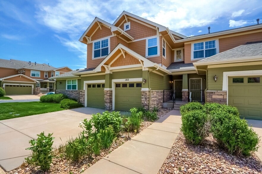 Primary Photo - 3681 S Perth Cir