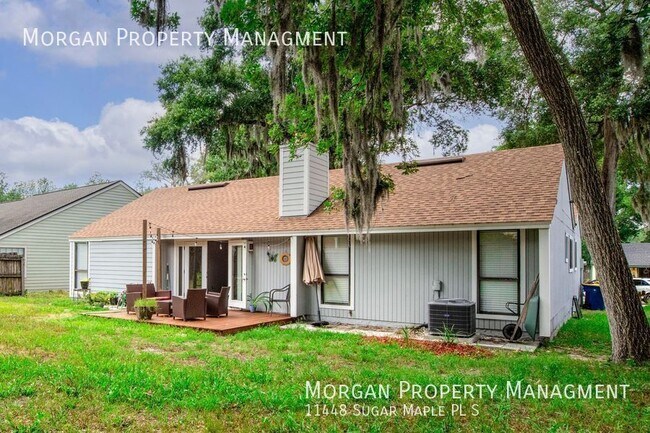 Building Photo - 11448 Sugar Maple Pl S
