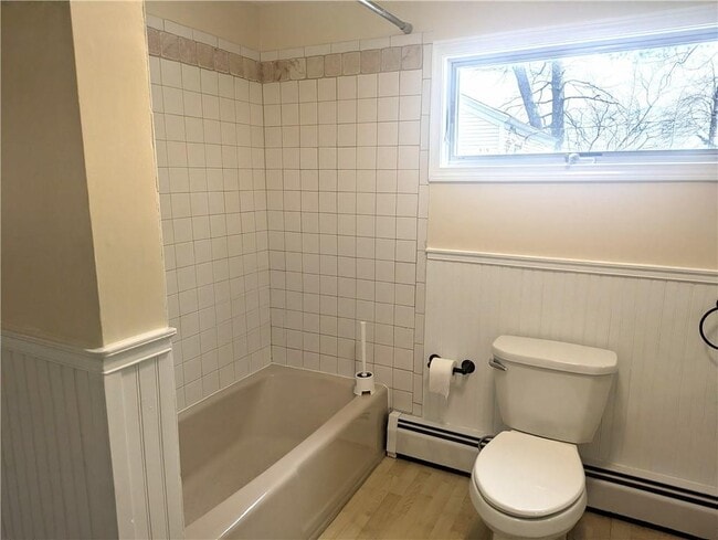 Building Photo - 42 Granby St