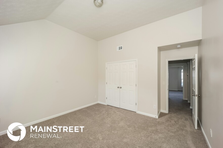 Building Photo - 752 Wood Bend Ct