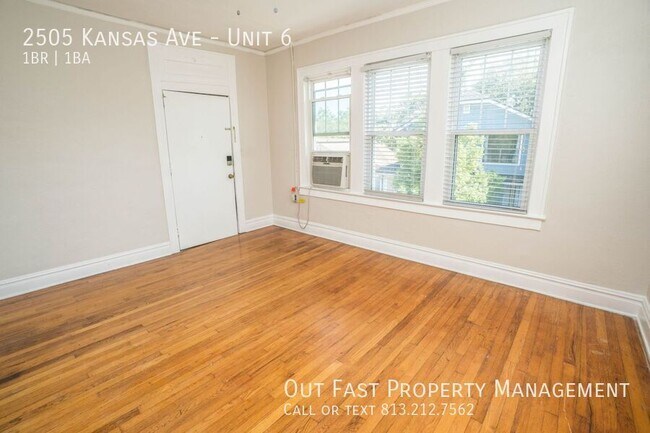 Building Photo - 2505 W Kansas Ave