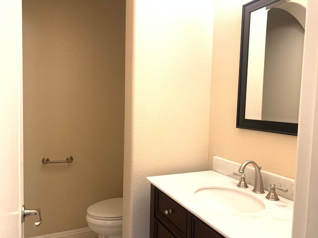 Building Photo - Four Bedrooms, Loft, and Downstairs Bedroo...