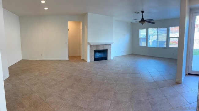Building Photo - 1612 Picket Fence Dr