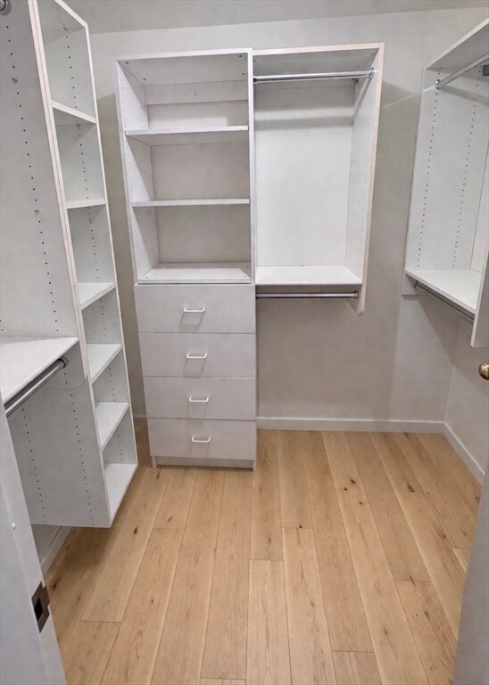 Building Photo - 6 Canal Park