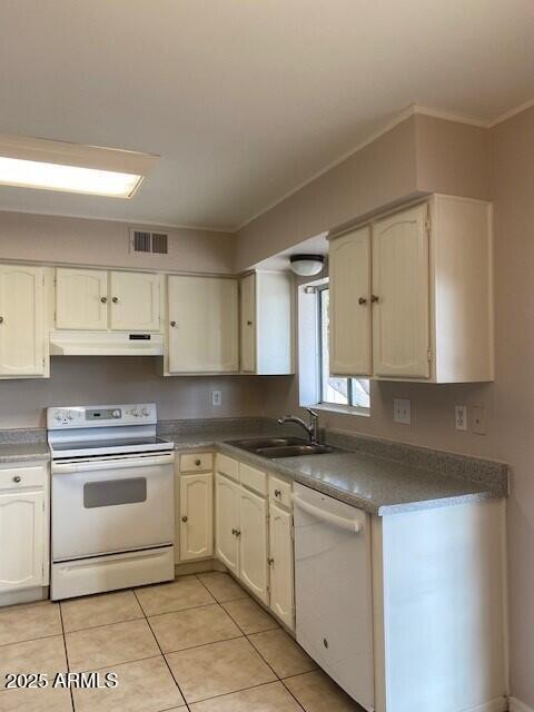 Building Photo - 16532 E Briarwood Dr