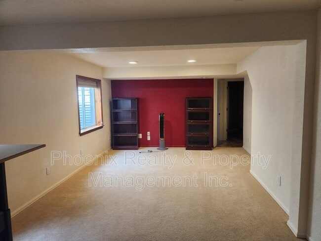 Building Photo - 370 Harvest Point Dr
