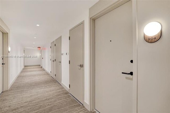 Building Photo - 580-572 72nd St