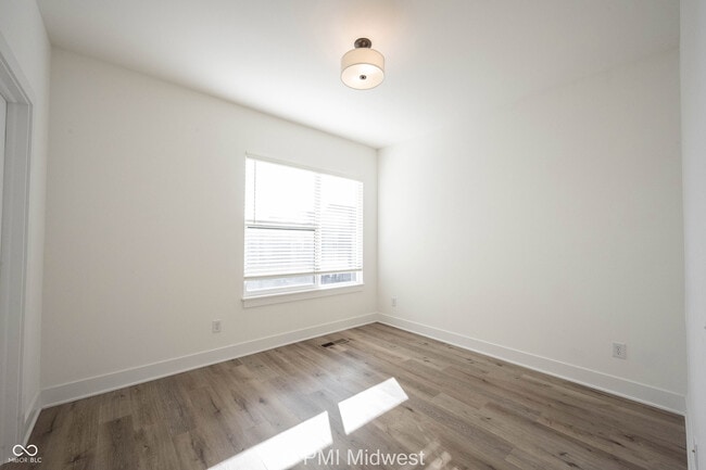 Building Photo - 1549 Tannery Way