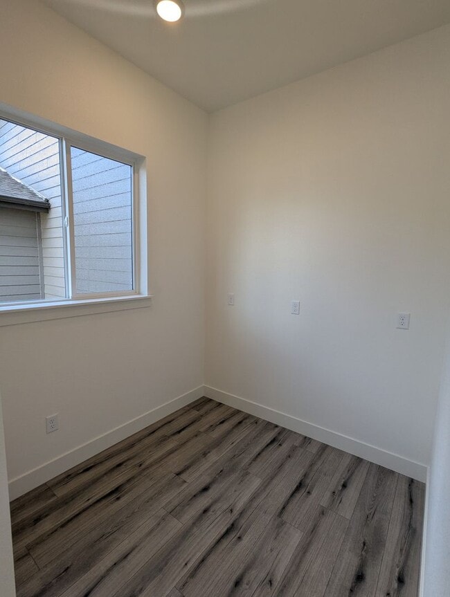 Building Photo - BRAND NEW HOME FOR RENT IN TIMNATH TRAILSI...