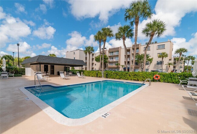 Building Photo - 7787 SW 86th St