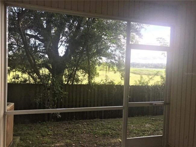 Building Photo - 10934 Black Swan Ct