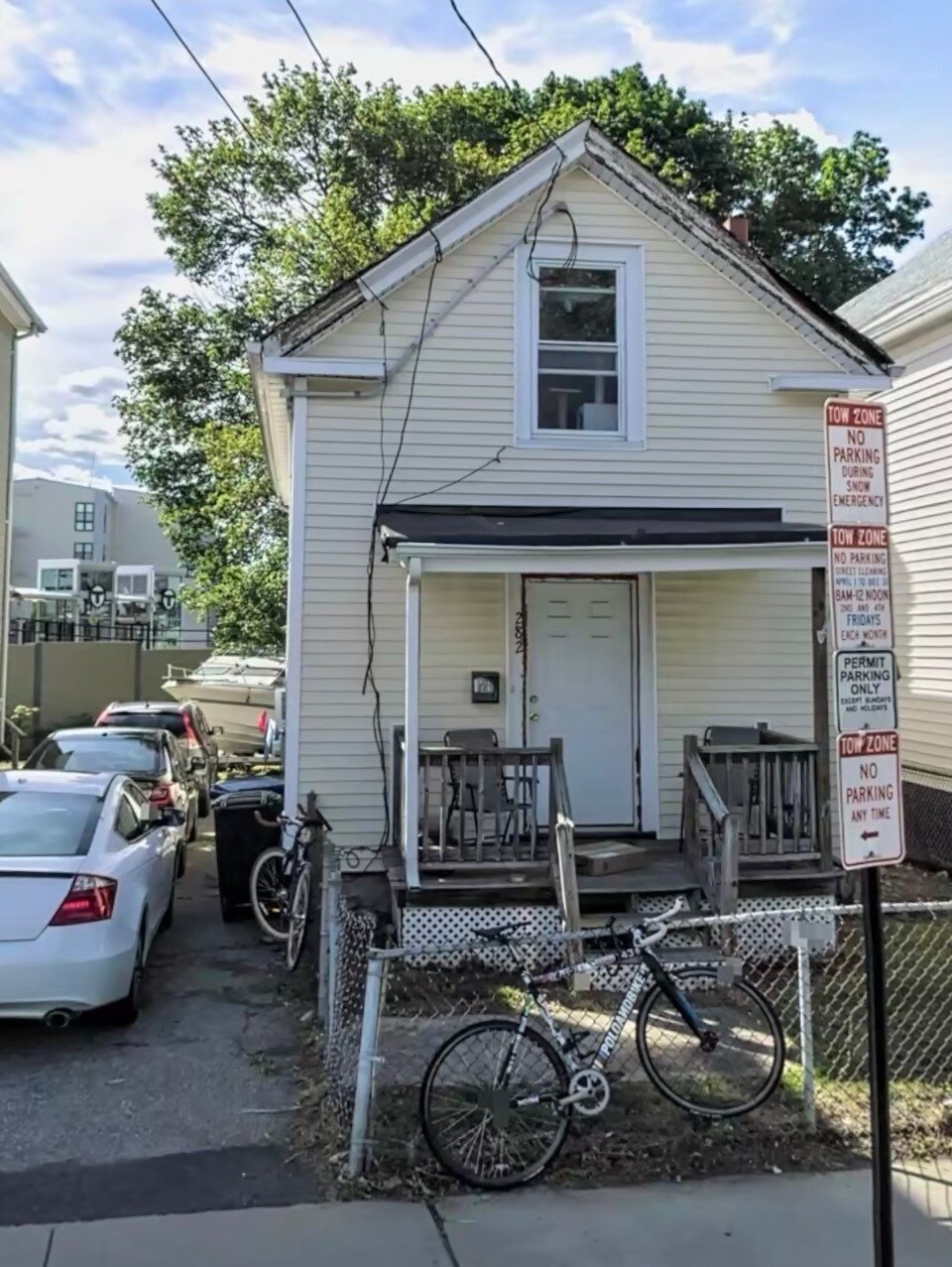 Building Photo - 282 Lowell St