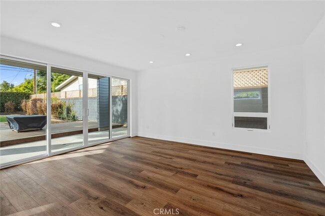 Building Photo - 2613 Willo Ln