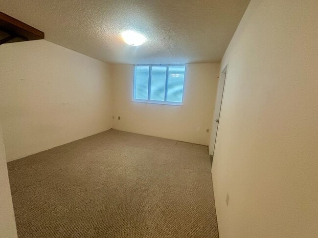 Building Photo - 3930 S Roosevelt Blvd