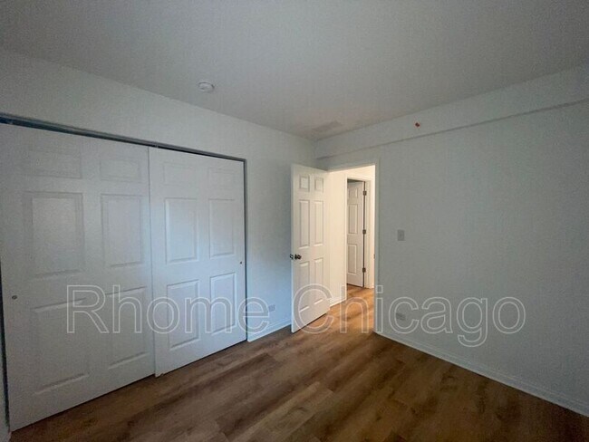 Building Photo - 7984 Ramsgate Cir N