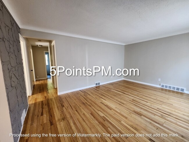 Building Photo - 5178 Homewood Ave