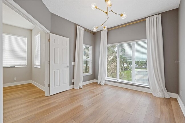 Building Photo - 1129 Venetian Harbor Dr NE