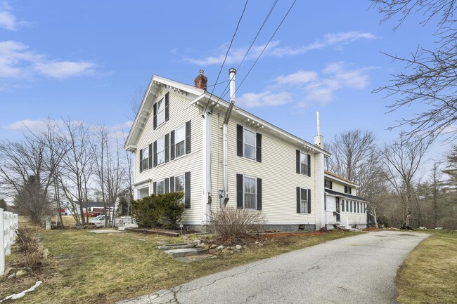 Building Photo - 1795 NH-140