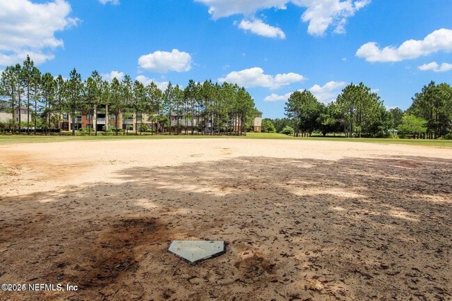 Building Photo - 721 Crystal Way
