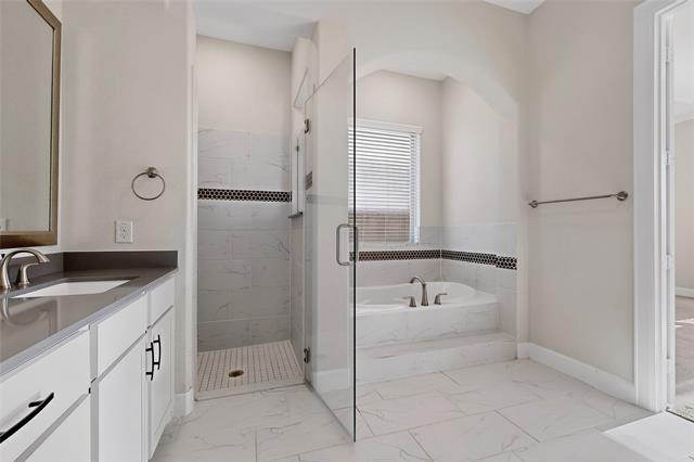 Building Photo - 1266 Huffines Blvd