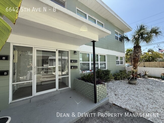 Building Photo - 6642 5th Ave N