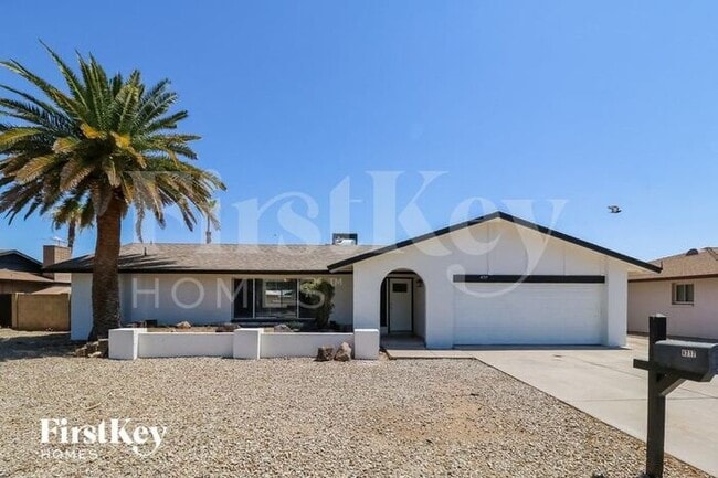 Building Photo - 4717 W Echo Ln