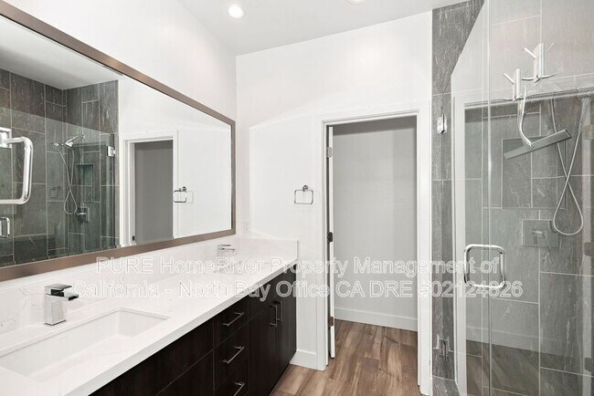 Building Photo - 295 Gambrel Cir