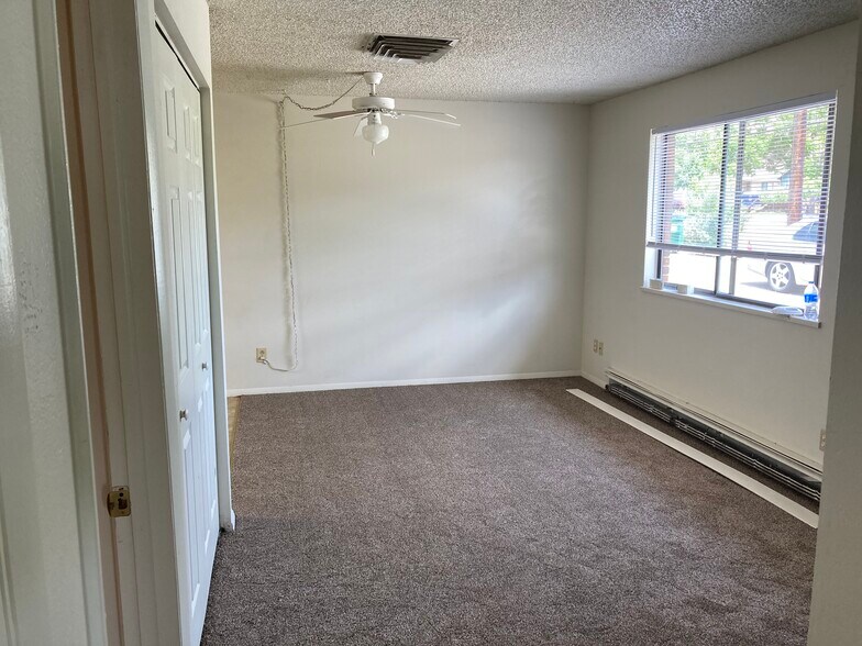 Building Photo - 103 Crawford Ln