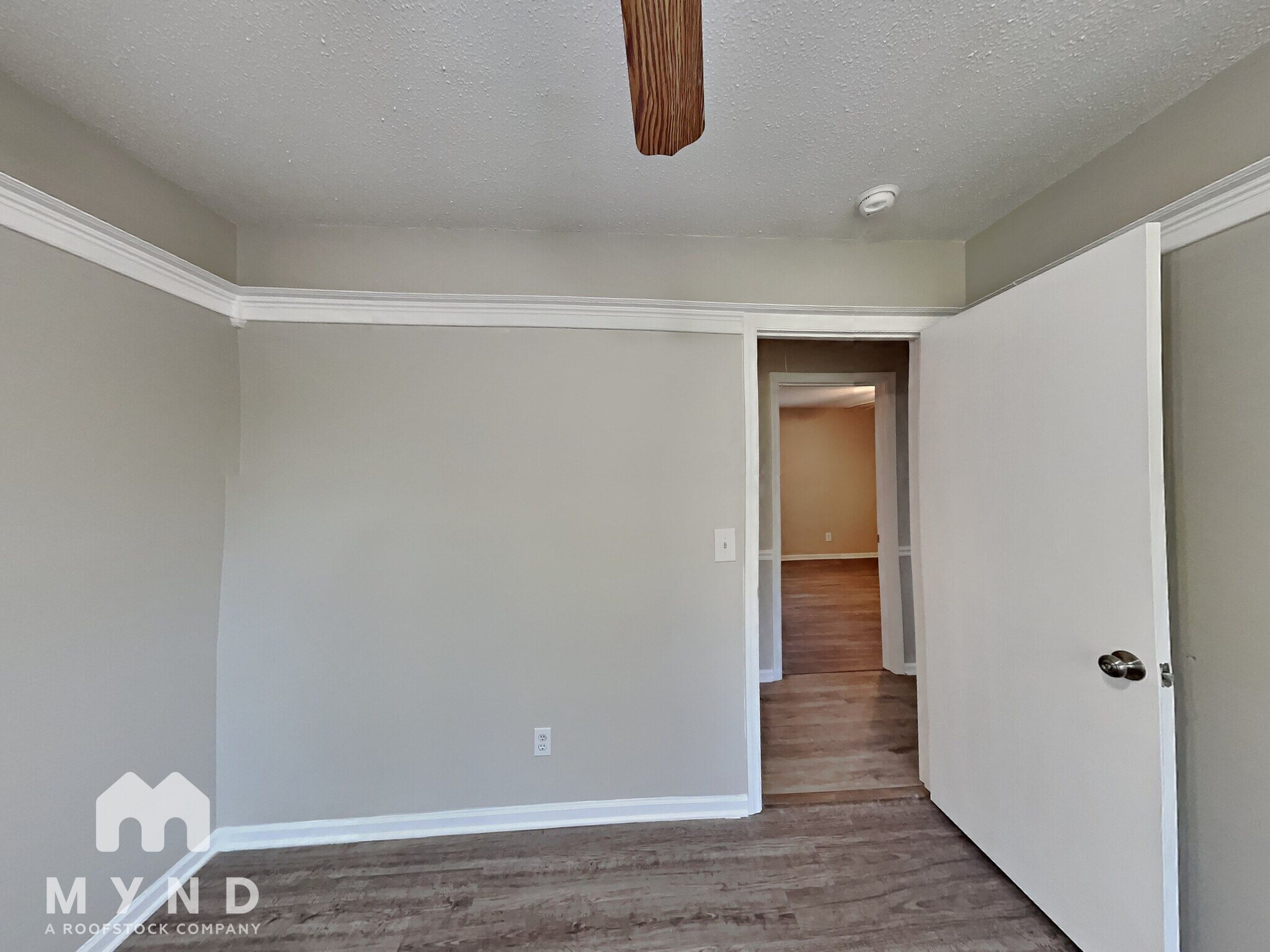 Building Photo - 5645 Cheryl Dr