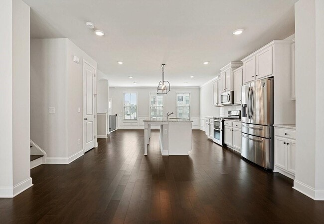 Building Photo - 4240 Hickory Pne Aly