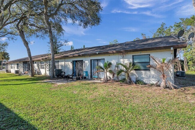 Building Photo - 6421 Drexel Dr