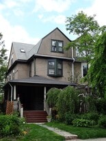 Building Photo - 18 Elliott Ave