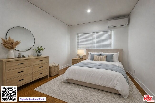 Building Photo - 856 S Gramercy Pl