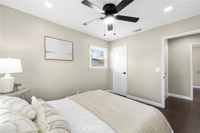 Building Photo - 232 Olive Pl