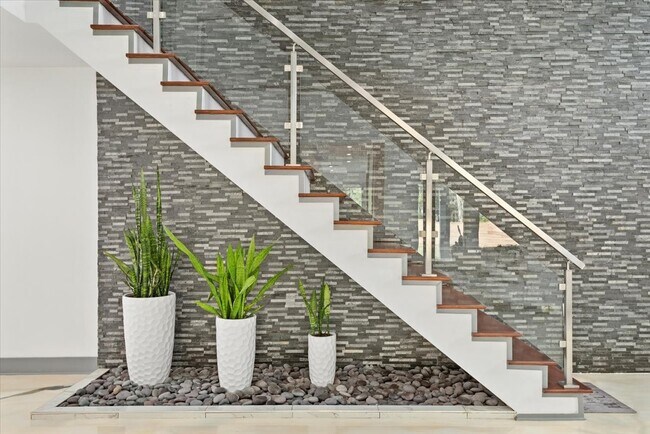 Building Photo - 30400 Highland Blvd