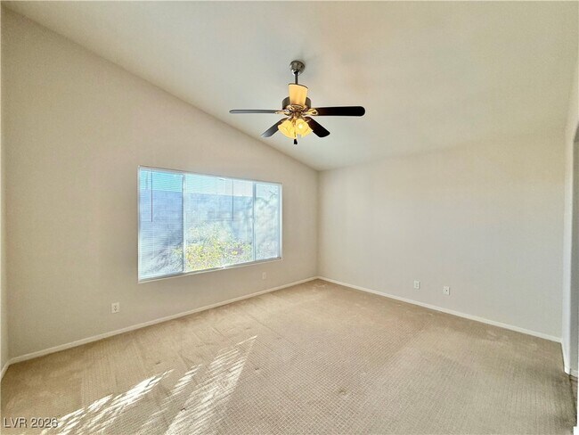 Building Photo - 8525 Danza Del Sol Dr