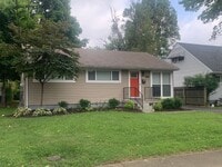 Building Photo - 2611 Gardiner Ln