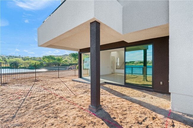 Building Photo - 66 Lakefront Dr