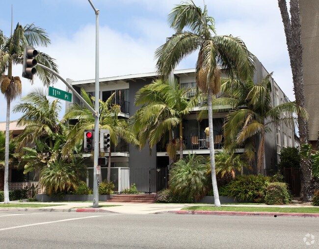 Building Photo - 1617 E Ocean Blvd