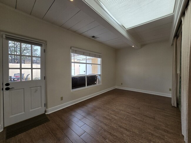 Building Photo - 113 Camino Escondido